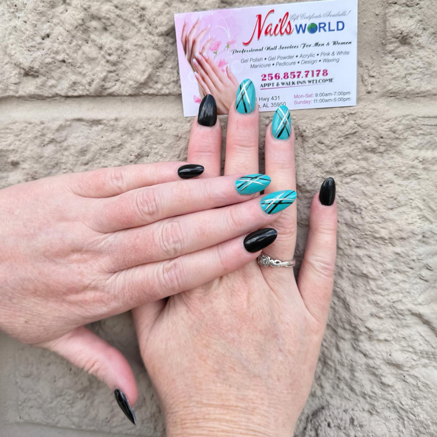 Nails World